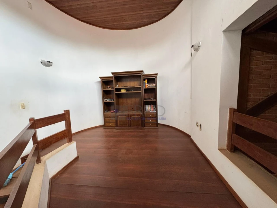 LINDA CASA A VENDA - TÉRREA- JARDIM MEDITERRANEO