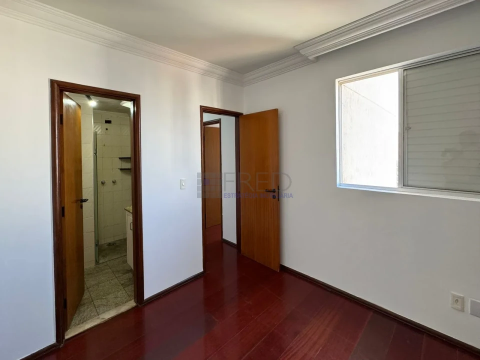 Imagens do imóveis Apartamento a venda - Edificio Mediterranee -Locado