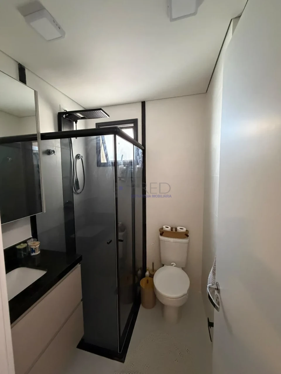 Imagens do imóveis APARTAMENTO  EDIFICIO ODYSSEY - ANDAR BAIXO - SOL DA MANHA - COMPLETO DE ARMARIOS