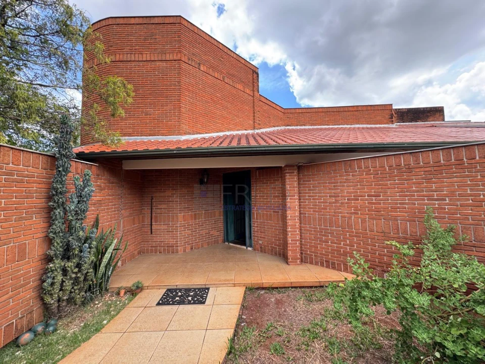 LINDA CASA A VENDA - TÉRREA- JARDIM MEDITERRANEO