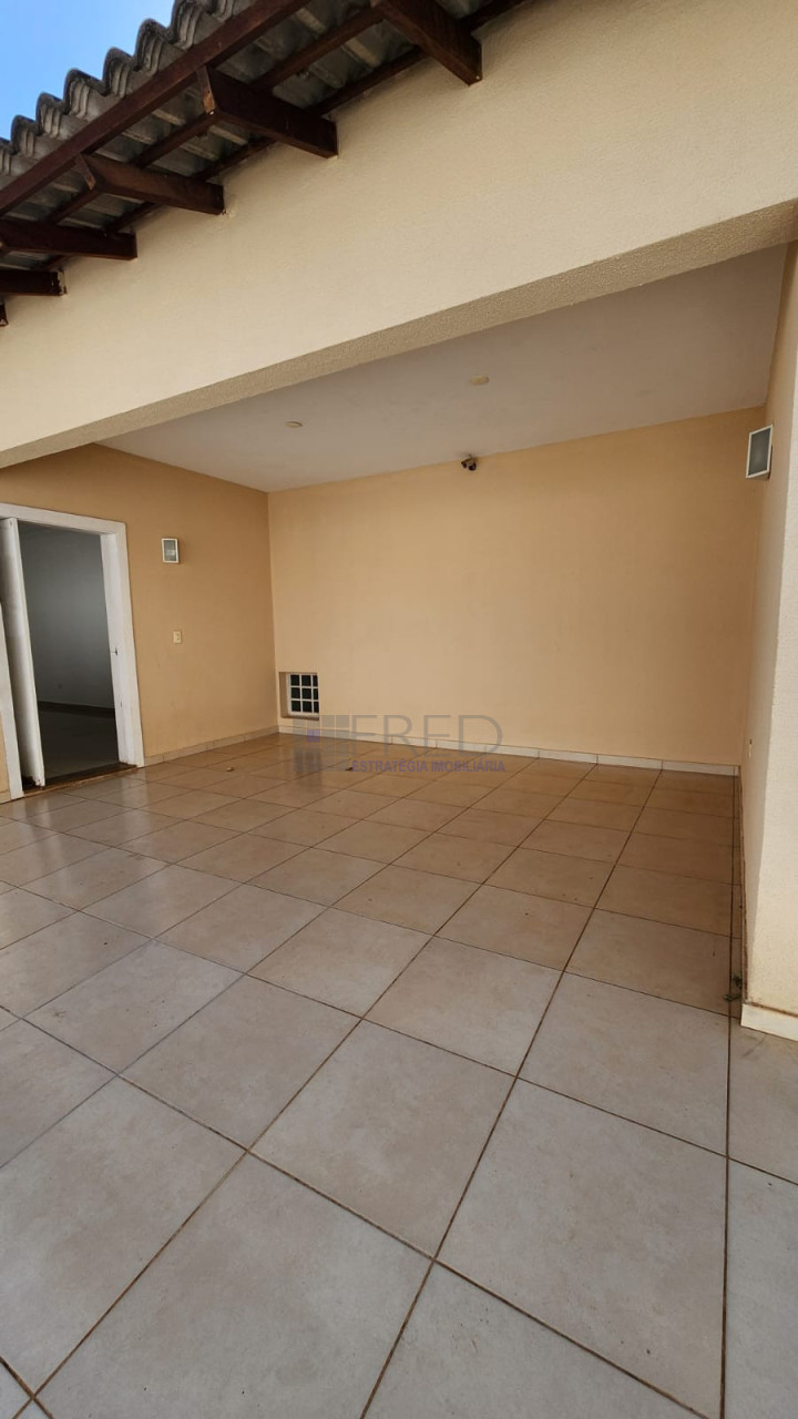 CASA DISPONIVEL PARA VENDA OU LOCAÇÃO - REGIÃO SUL DE LONDRINA