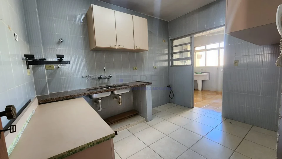 APARTAMENTO NA RUA GOIÁS