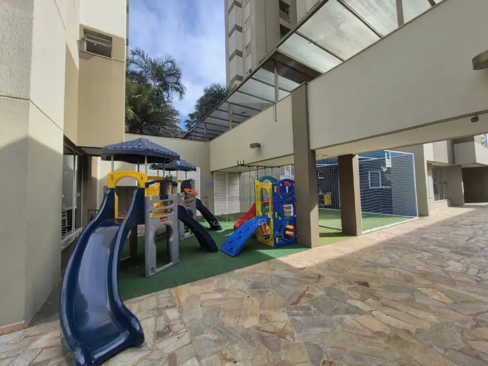 Imagens do imóveis APARTAMENTOAVENDA -ANDAR BAIXO - TORRES INGLATERRA