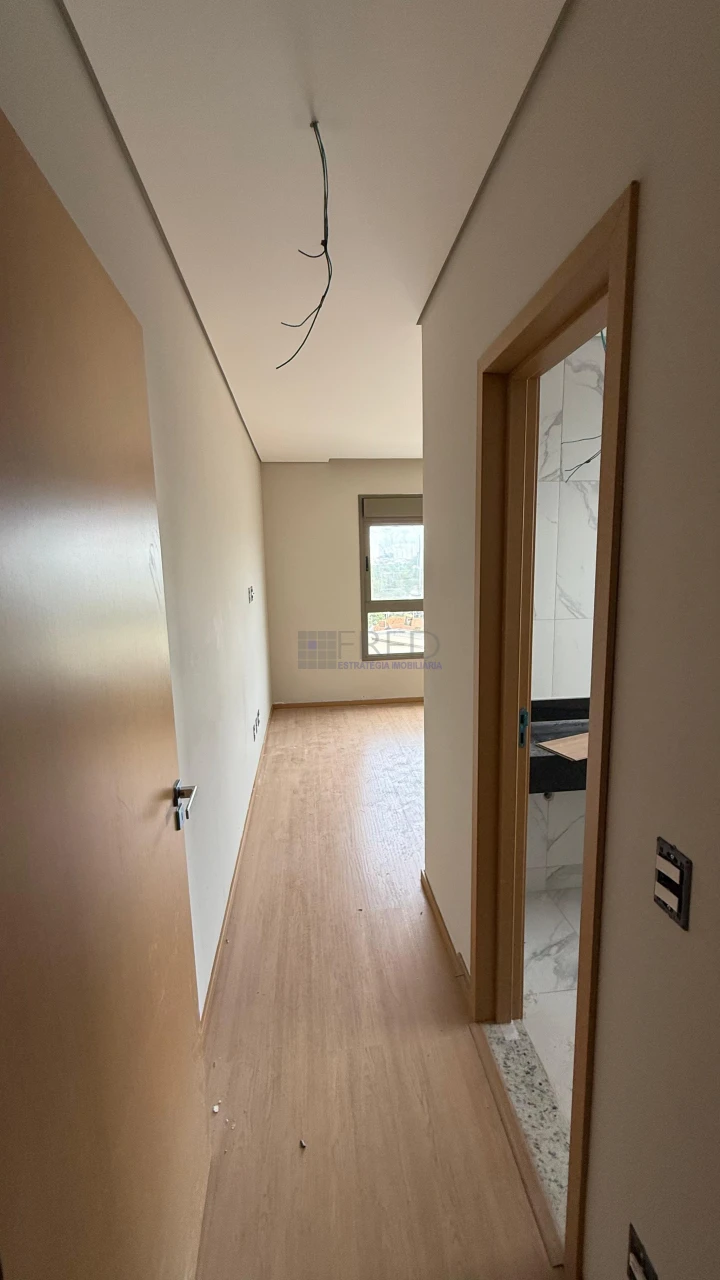APARTAMENTO A VENDA -NOVO - VISTA LAGO - ANDAR  INTERMEDIARIO