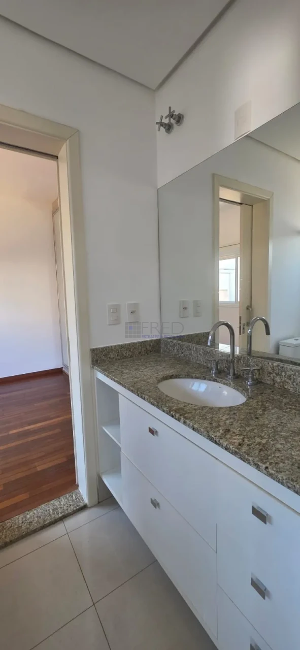 Imagens do imóveis RESIDENCIA Á VENDA - ROYAL MAISON