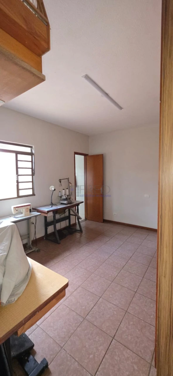 LINDA CASA TÉRREA A VENDA