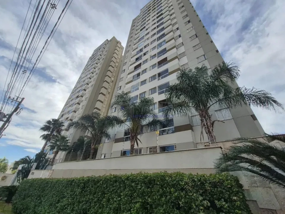 Imagens do imóveis APARTAMENTOAVENDA -ANDAR BAIXO - TORRES INGLATERRA