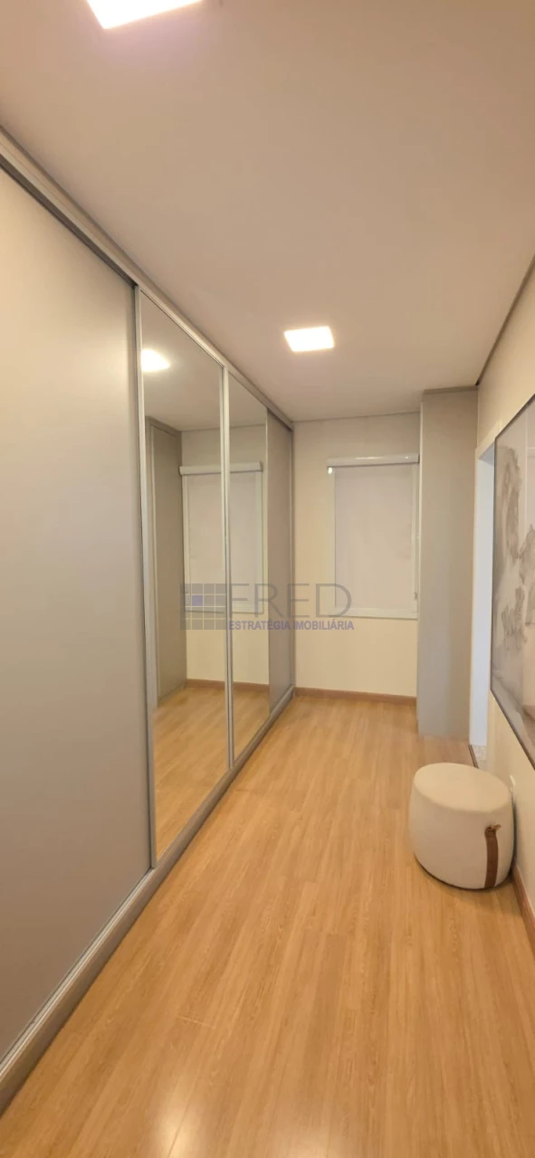 EXCELENTE CASA TÉRREA A VENDA - 3 SUÍTES - ROYAL FOREST RESIDENCE & RESORT