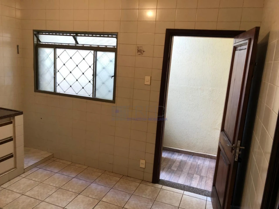 Excelente casa para venda - locada - proximo ao Aeroporto