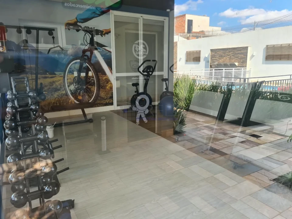 Imagens do imóveis LINDA RESIDECIA Á VENDA - 3 SUÍTES - CONDOMINIO  MORADAS DO VALE