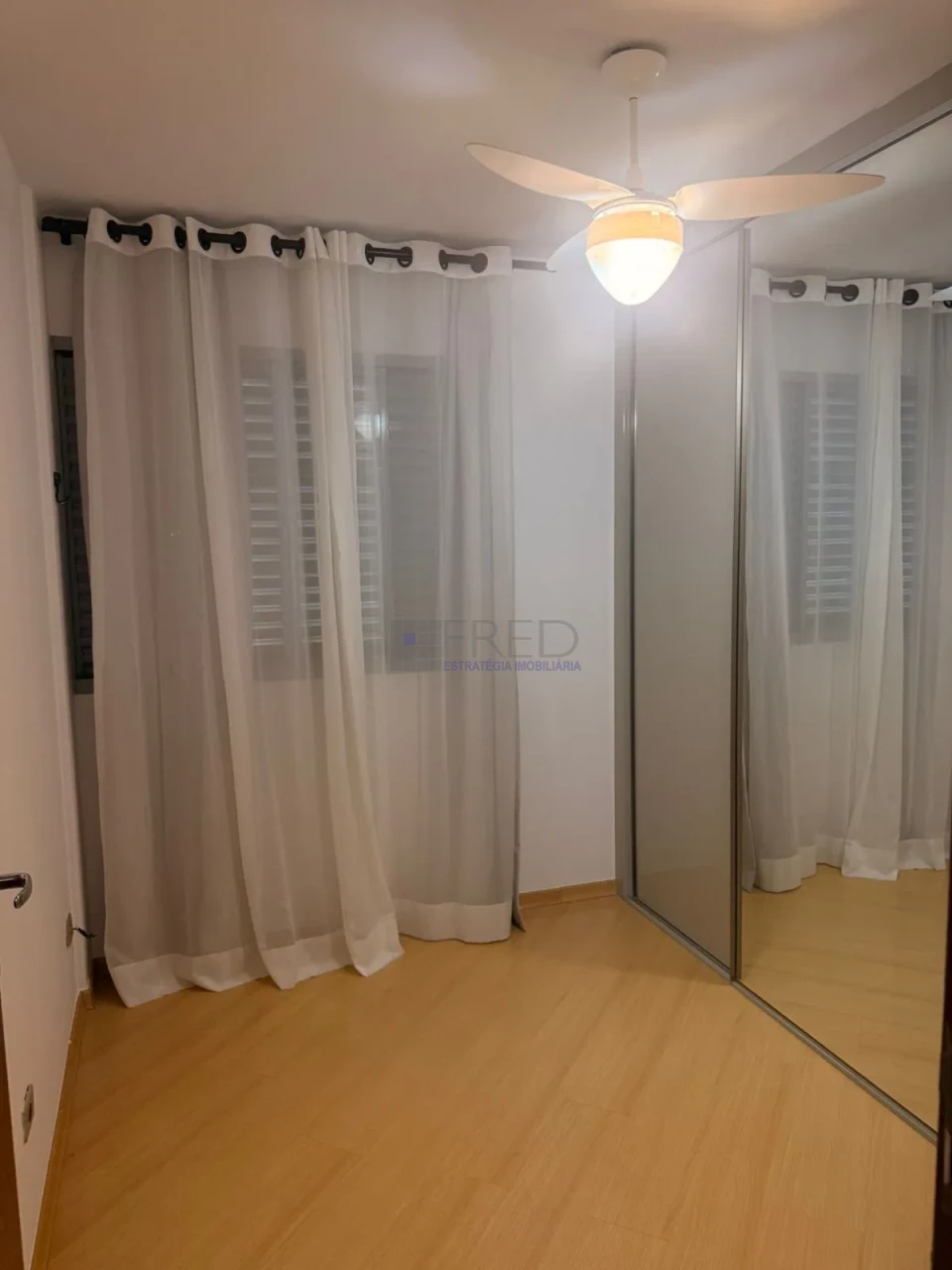 Imagens do imóveis LINDO APARTAMENTO A VENDA - RESIDENCIAL DO  LAGO I
