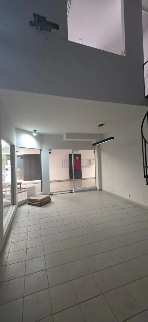 EXCELENTE SALA PARA LOCAÇÃO