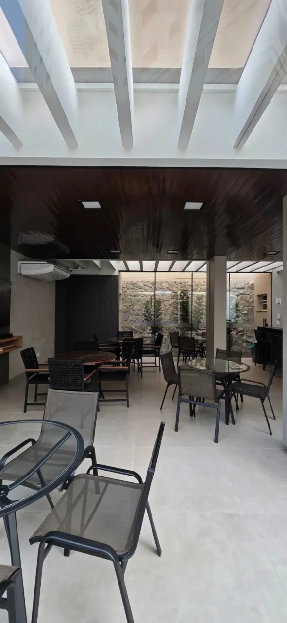 APARTAMENTO A VENDA - SOL DA MANHÃ - ANDAR BAIXO - MAISON TUSCANY