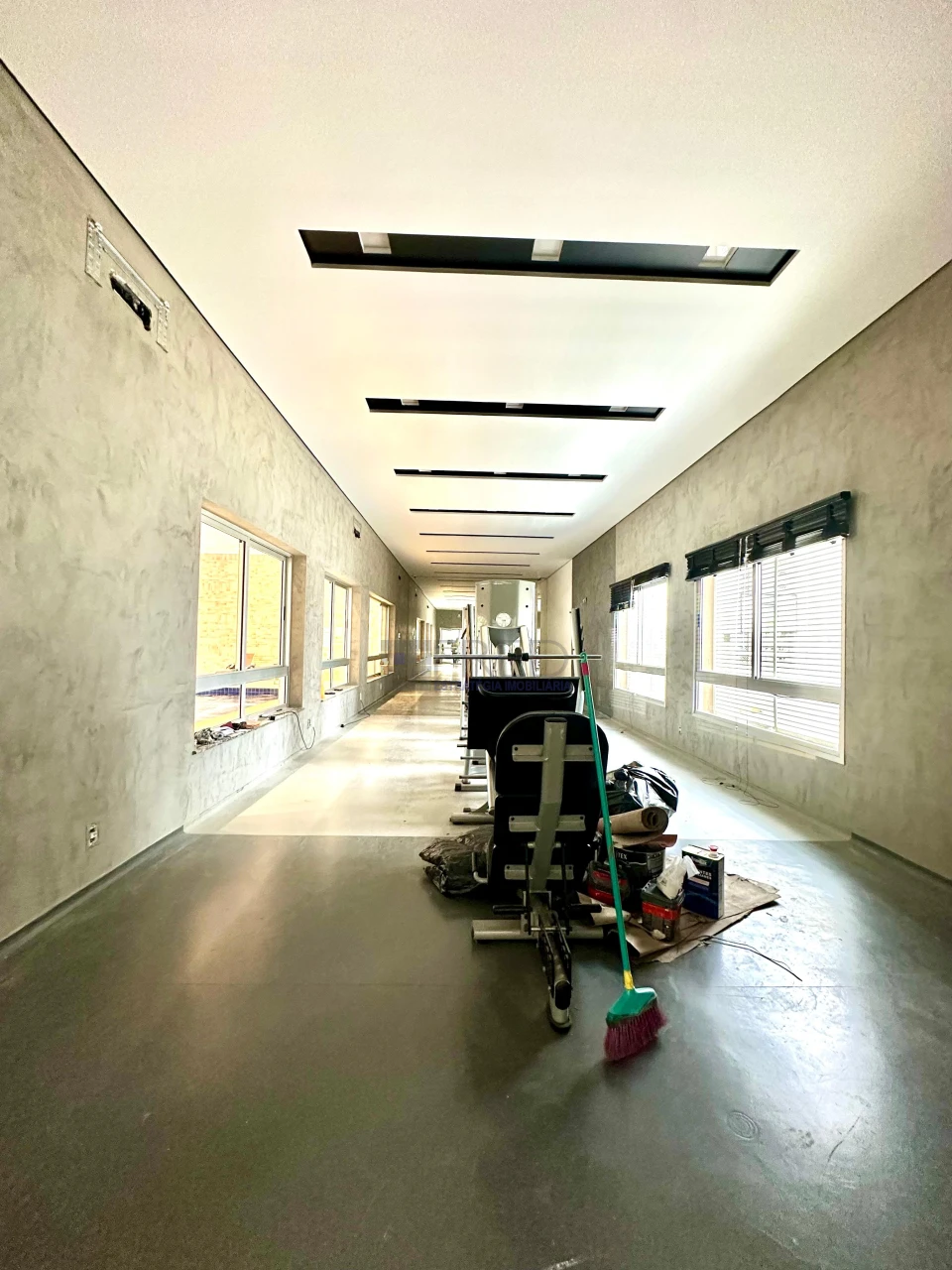 APARTAMENTO A VENDA NO EDIFÍCIO FERNANDO PESSOA