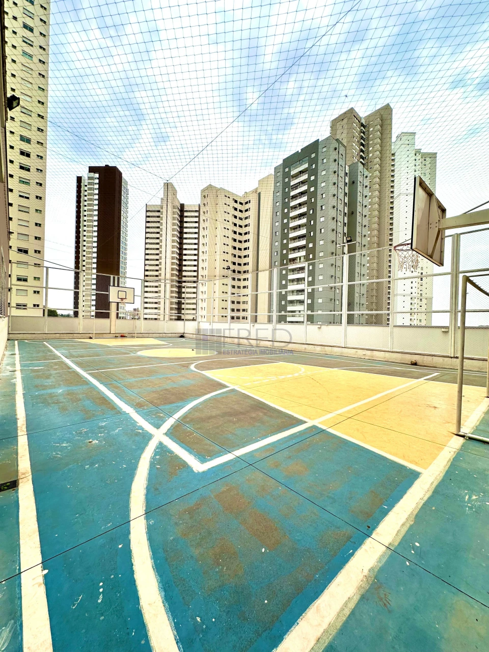 APARTAMENTO A VENDA NO EDIFÍCIO FERNANDO PESSOA