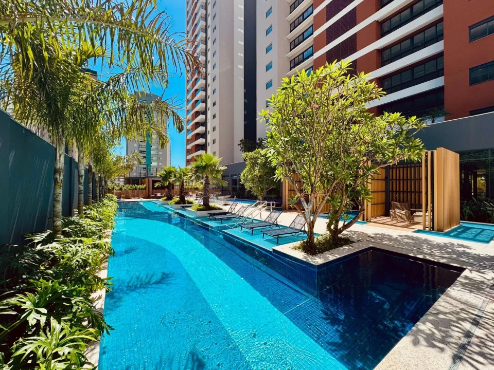APARTAMENTO NOVO - ANDAR INTERMEDIARIO - 3 SUÍTES - ARBO