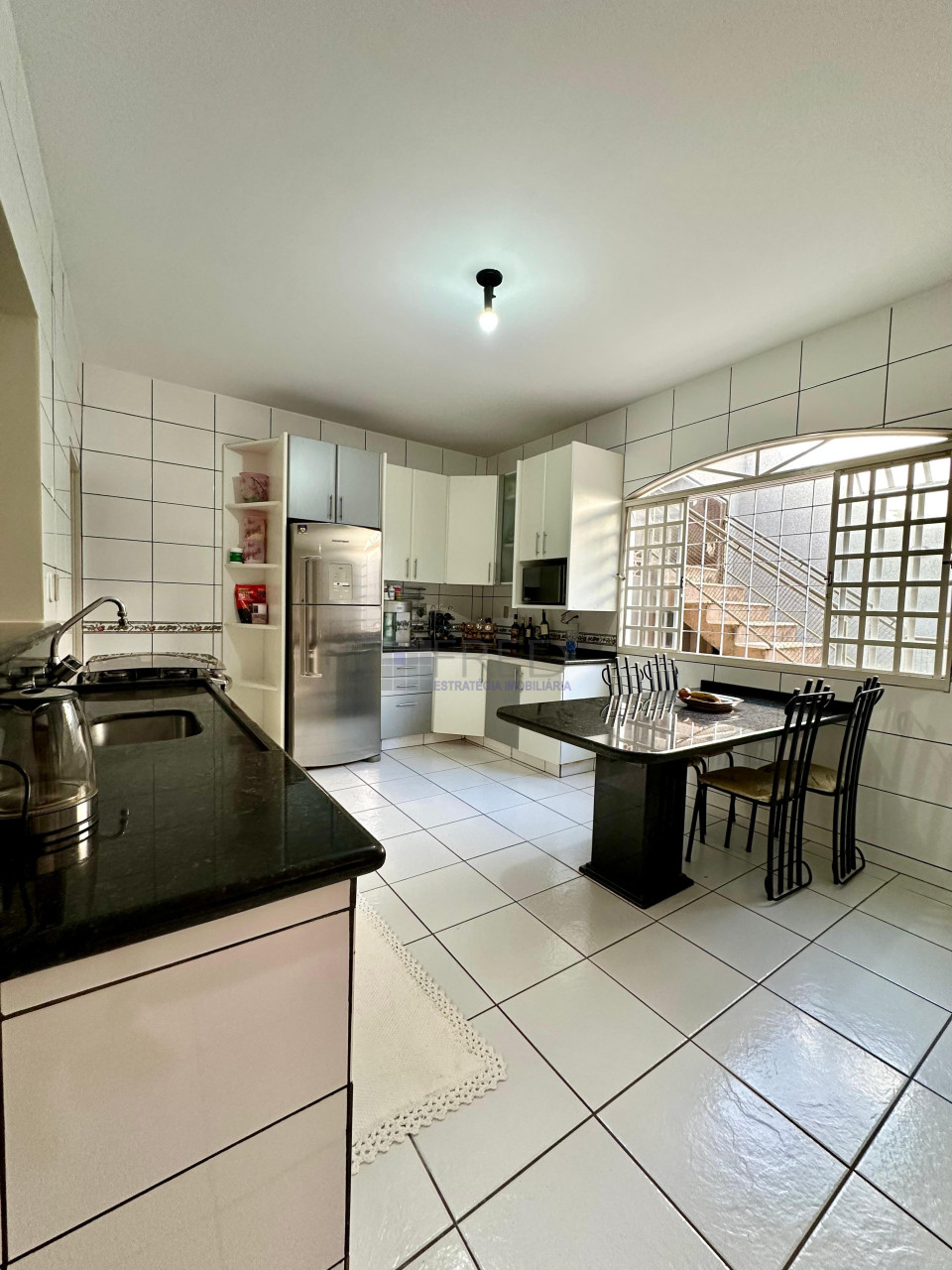 CASA À VENDA JARDIM GUARARAPES LONDRINA