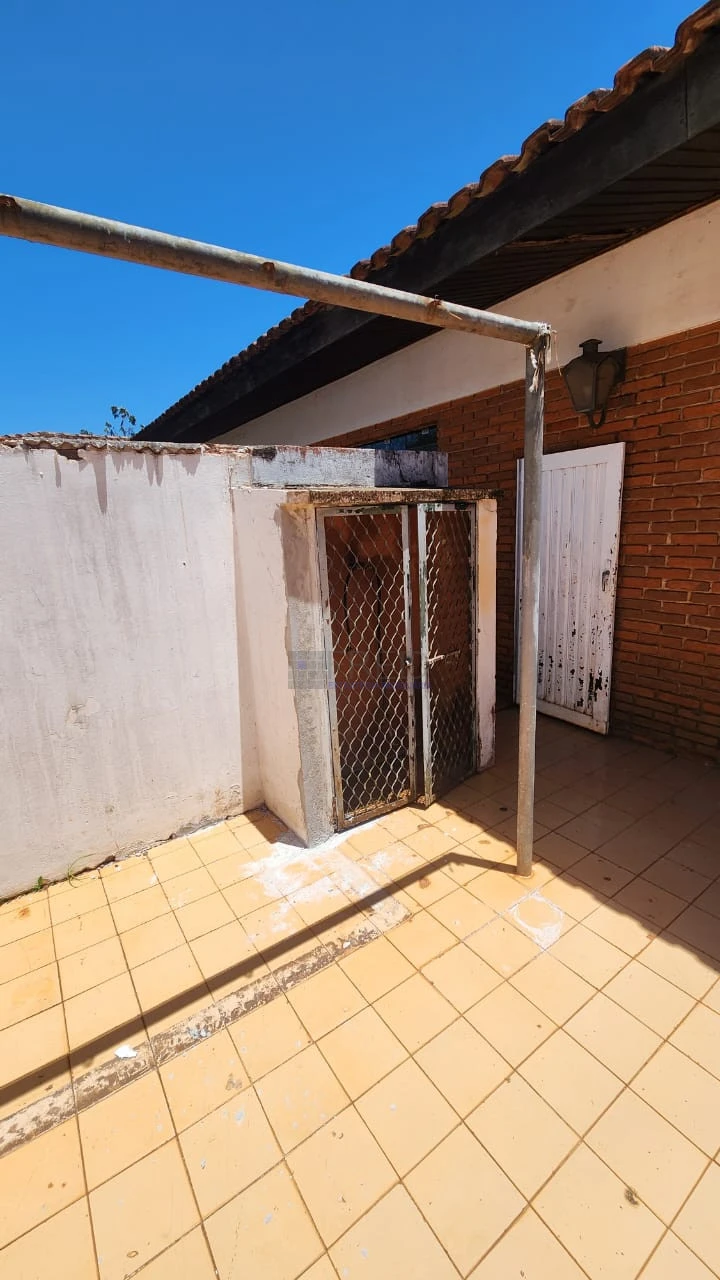 EXCELENTE IMÓVEL COMERCIAL PARA LOCAÇÃO - TOTALMENTE TÉRREO