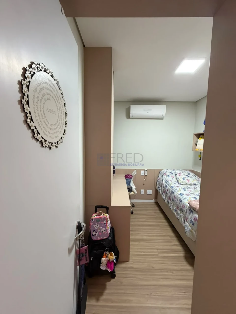 Imagens do imóveis APARTAMENTO  EDIFICIO ODYSSEY - ANDAR BAIXO - SOL DA MANHA - COMPLETO DE ARMARIOS