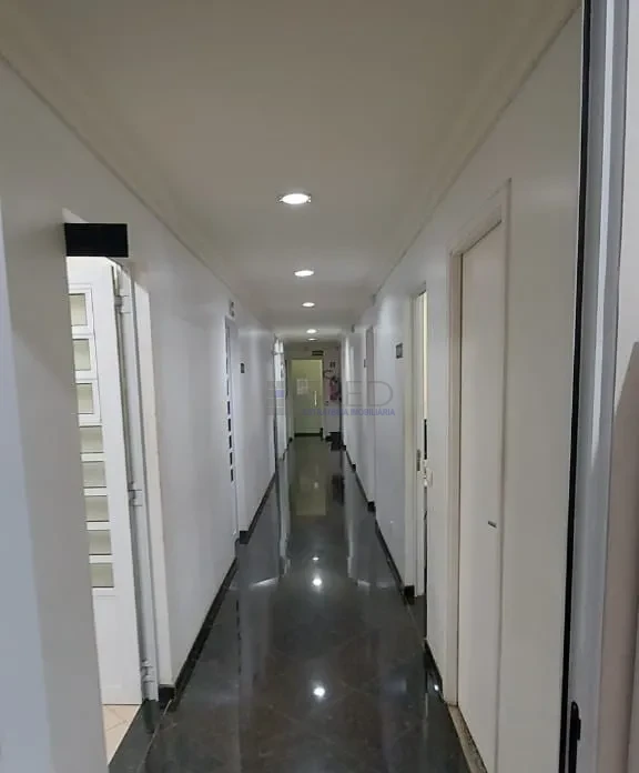 IMÓVEL COMERCIAL - CENTRO - ARAPONGAS -VENDA OU LOCAÇÃO