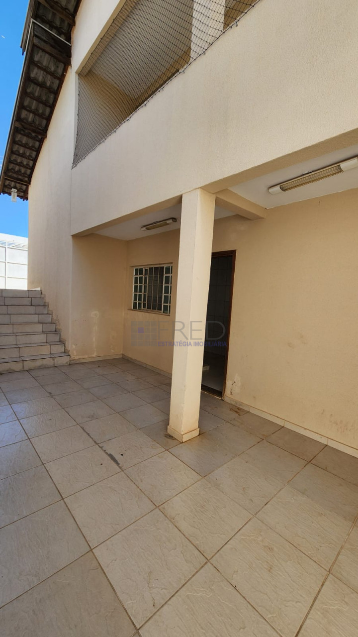 CASA DISPONIVEL PARA VENDA OU LOCAÇÃO - REGIÃO SUL DE LONDRINA