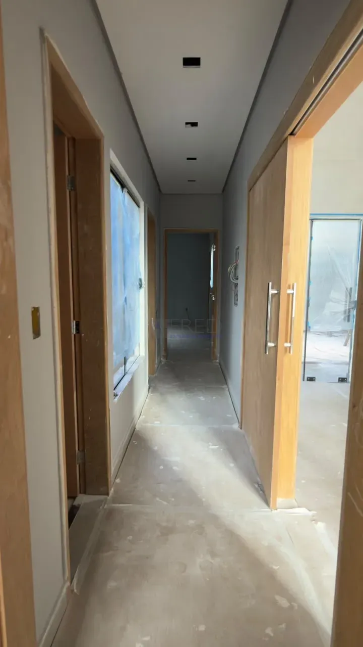 Imagens do imóveis LINDA CASA TÉRREA Á VENDA - CONDOMINIO MORADA DAS FLORES - ROSAS