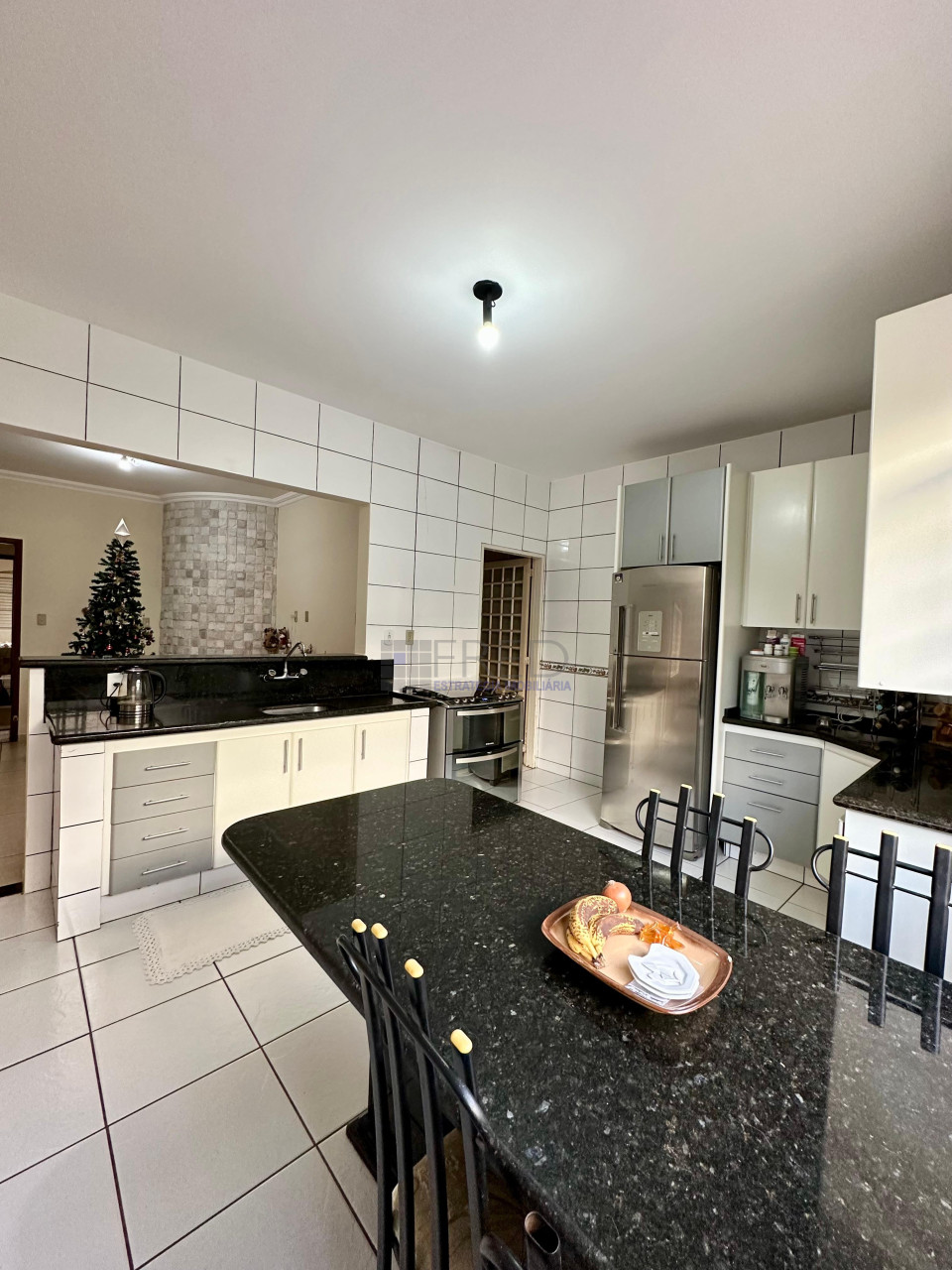CASA À VENDA JARDIM GUARARAPES LONDRINA