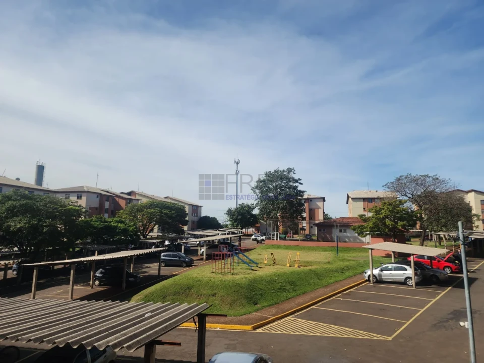 VENDO APARTAMENTO NO CONDOMÍNIO RESIDENCIAL ANSELMO VEDOATO