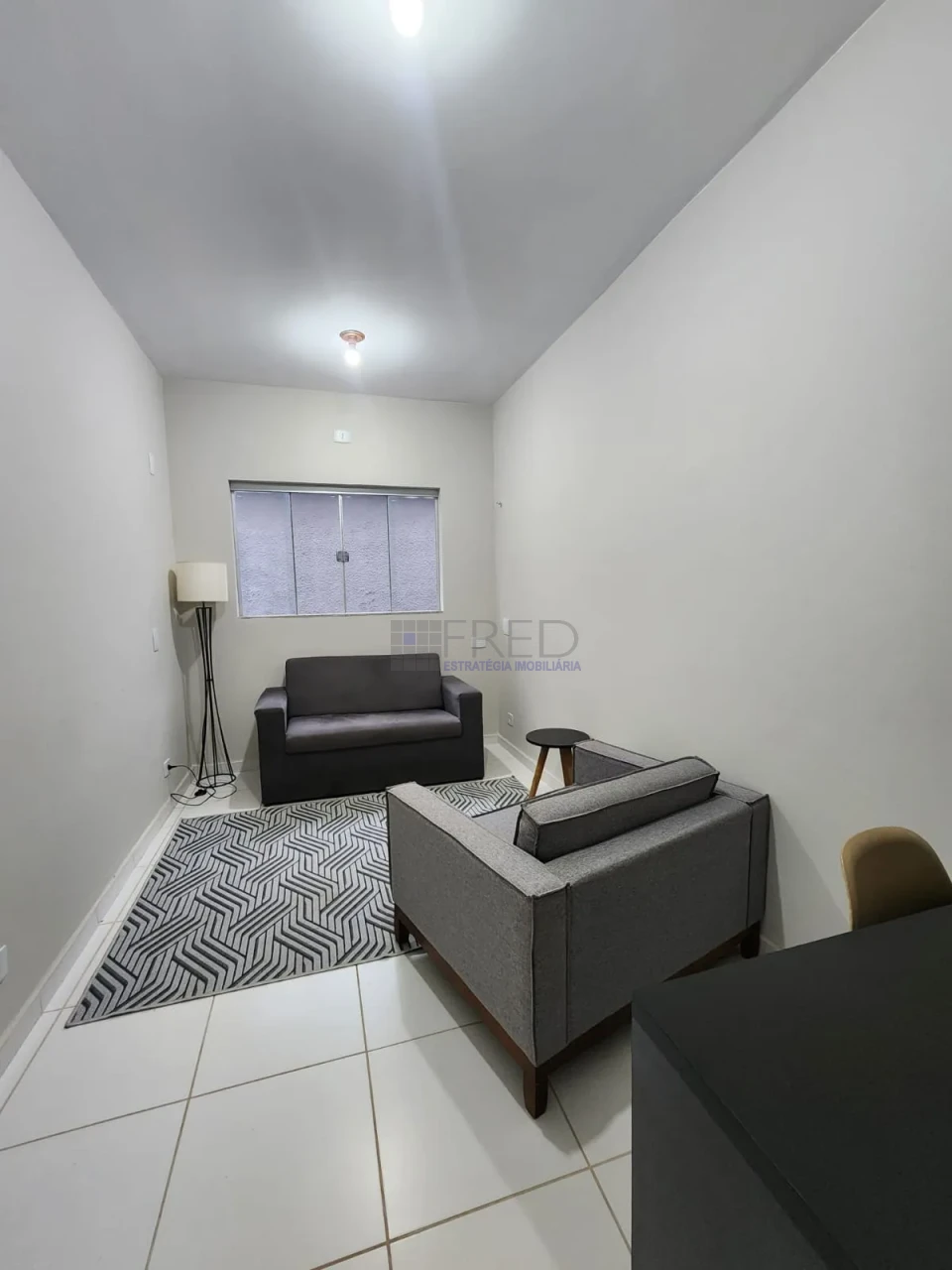 CASA COMERCIAL PARA LOCAÇÃO NO SHANGRI-LÁ