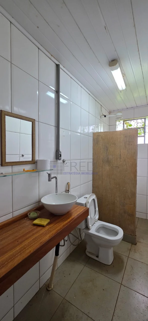 LINDA CHACARA A VENDA, PORTEIRA FECHADA - MORADIA OU LAZER EM CAMBÉ PR