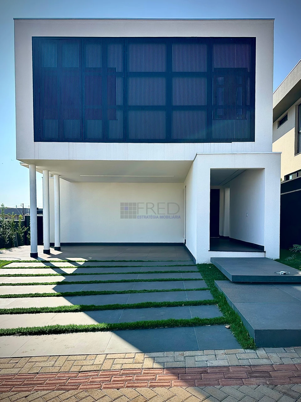 CASA A VENDA NO CONDOMINIO ARAGUARI - PARQUE TAUÁ