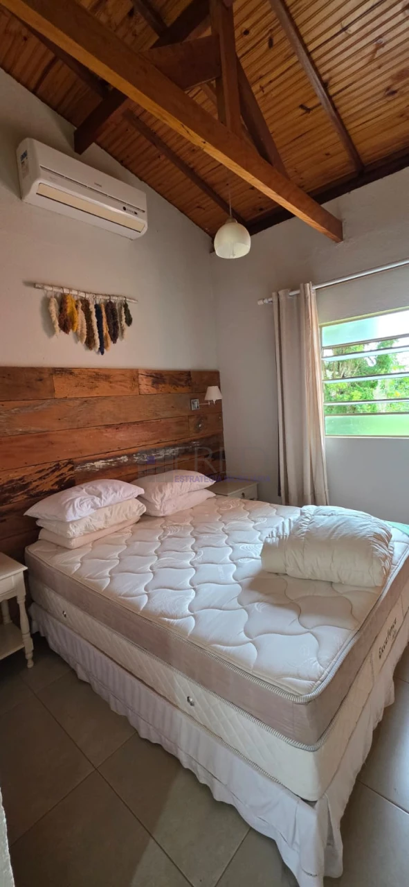 LINDA CHACARA A VENDA, PORTEIRA FECHADA - MORADIA OU LAZER EM CAMBÉ PR