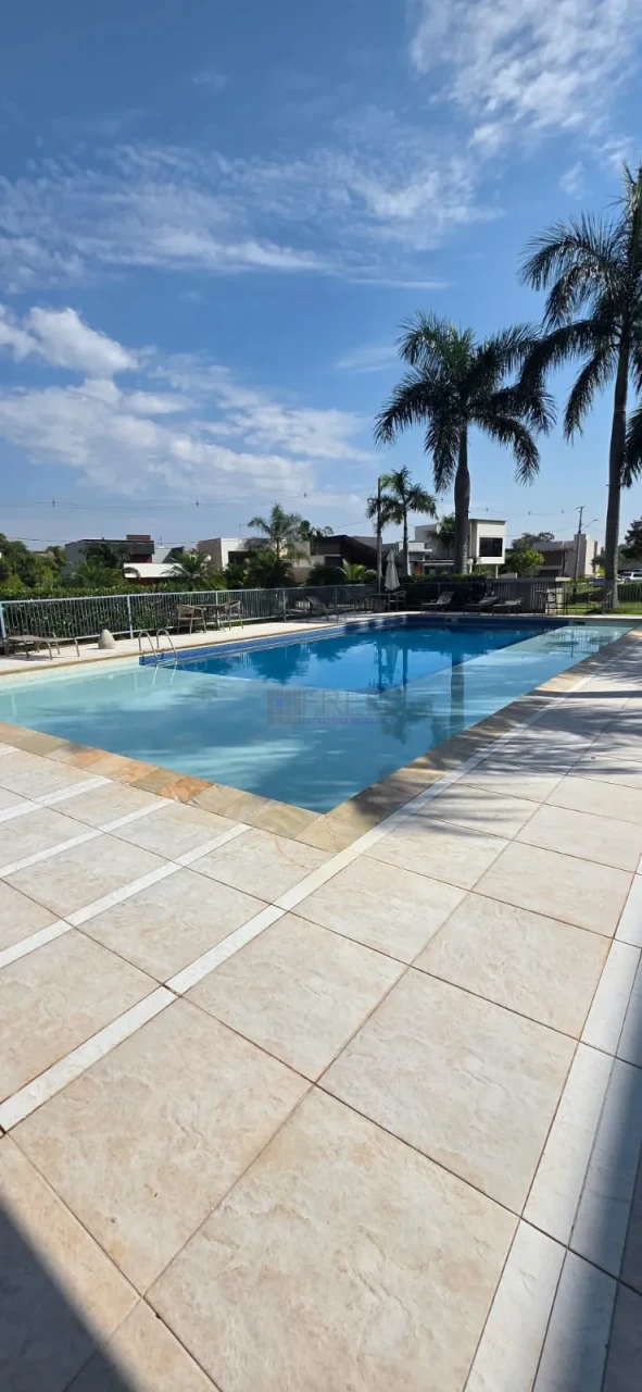 Imagens do imóveis EXCELENTE TERRENO A VENDA - PARTE ALTA  - CONDOMINIO ARANGUÁ - PARQUE TAUÁ