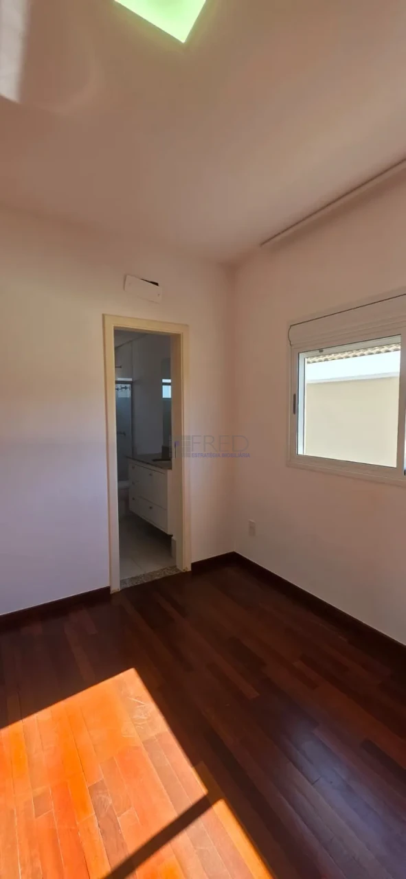 Imagens do imóveis RESIDENCIA Á VENDA - ROYAL MAISON