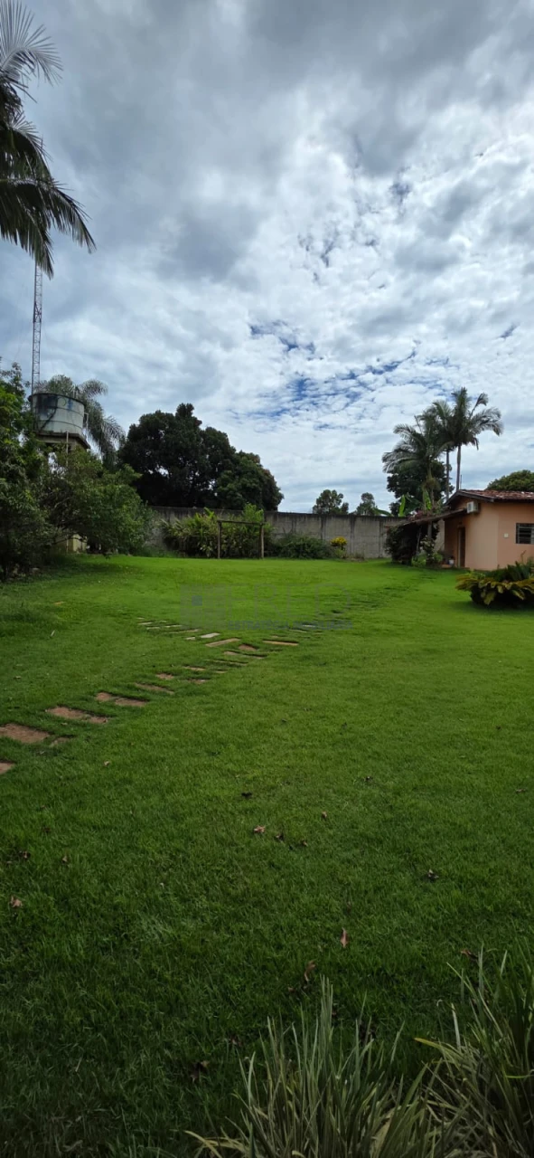 LINDA CHACARA A VENDA, PORTEIRA FECHADA - MORADIA OU LAZER EM CAMBÉ PR