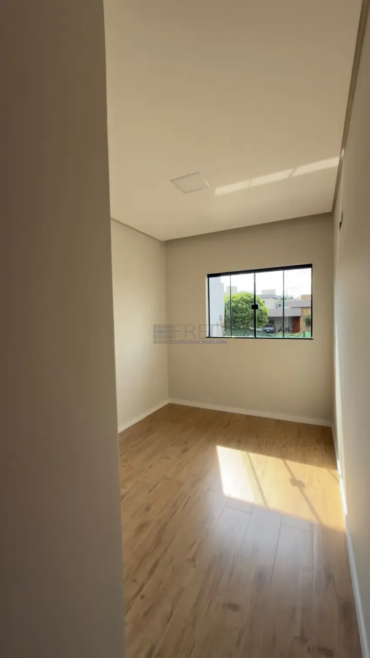 Imagens do imóveis RESIDENCIA A VENDA - CONDOMINIO MORADA DAS FLORES - ROSAS