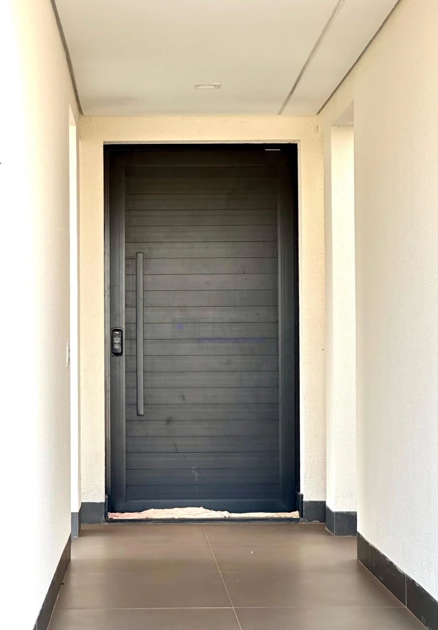 CASA A VENDA NO CONDOMINIO ARAGUARI - PARQUE TAUÁ