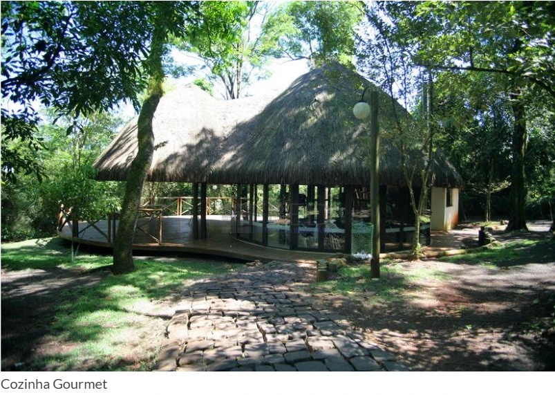 RESIDENCIA TÉRREA PARA LOCAÇÃO - ROYAL FOREST RESIDENCE & RESORT