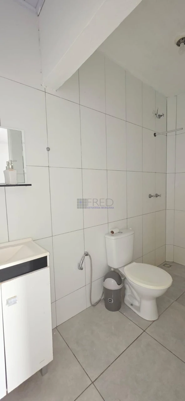 RESIDENCIA  A  VENDA RUA NILO GONZALES VICENTE - JARDIM CAFEZAL