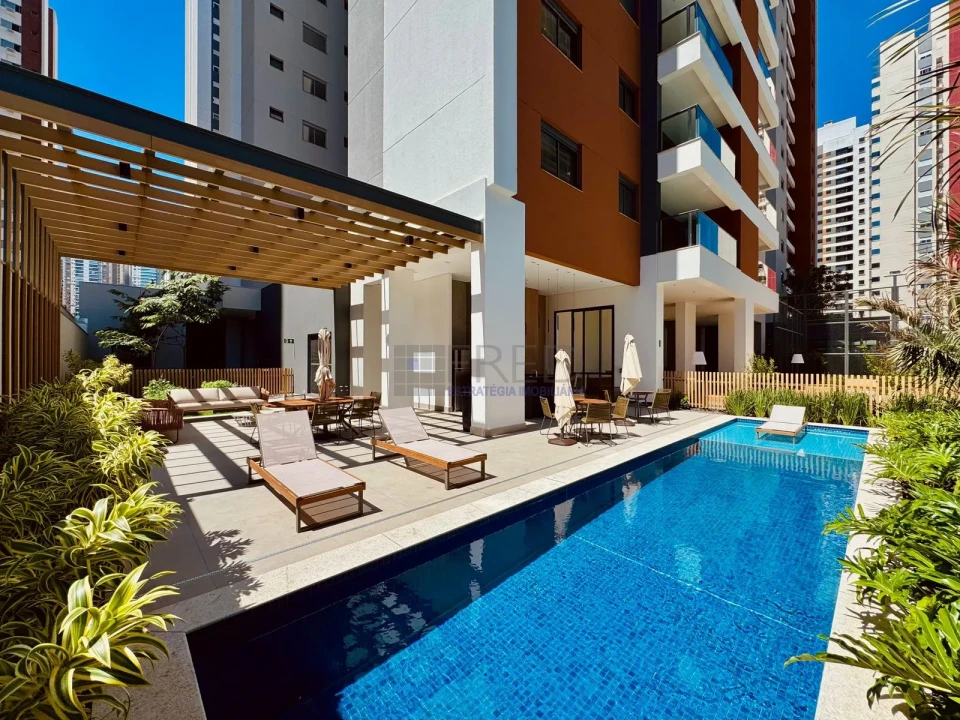 APARTAMENTO NOVO - ANDAR INTERMEDIARIO - 3 SUÍTES - ARBO