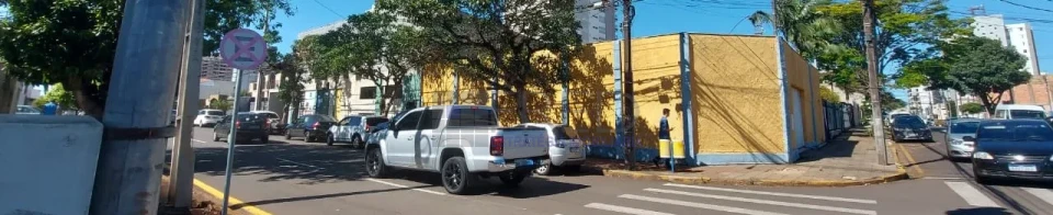 IMÓVEL COMERCIAL - CENTRO - ARAPONGAS -VENDA OU LOCAÇÃO