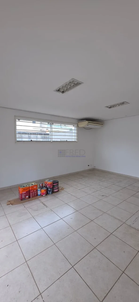 Imagens do imóveis EXCELENTE ESPAÇO COMERCIAL PARA LOCAÇÃO - RUA RUBENS CARLOS DE JESUS - REGIÃO SUL