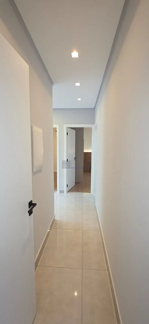 Imagens do imóveis LINDA CASA TÉRREA A VENDA - COMPLETA DE ARMARIOS - HEIMTAL PARK