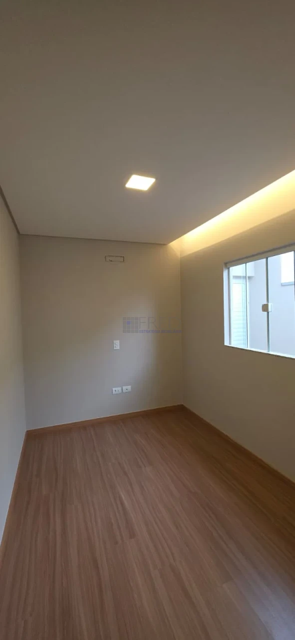 Imagens do imóveis LINDA CASA A VENDA - NOVA - HEIMTAL PARK
