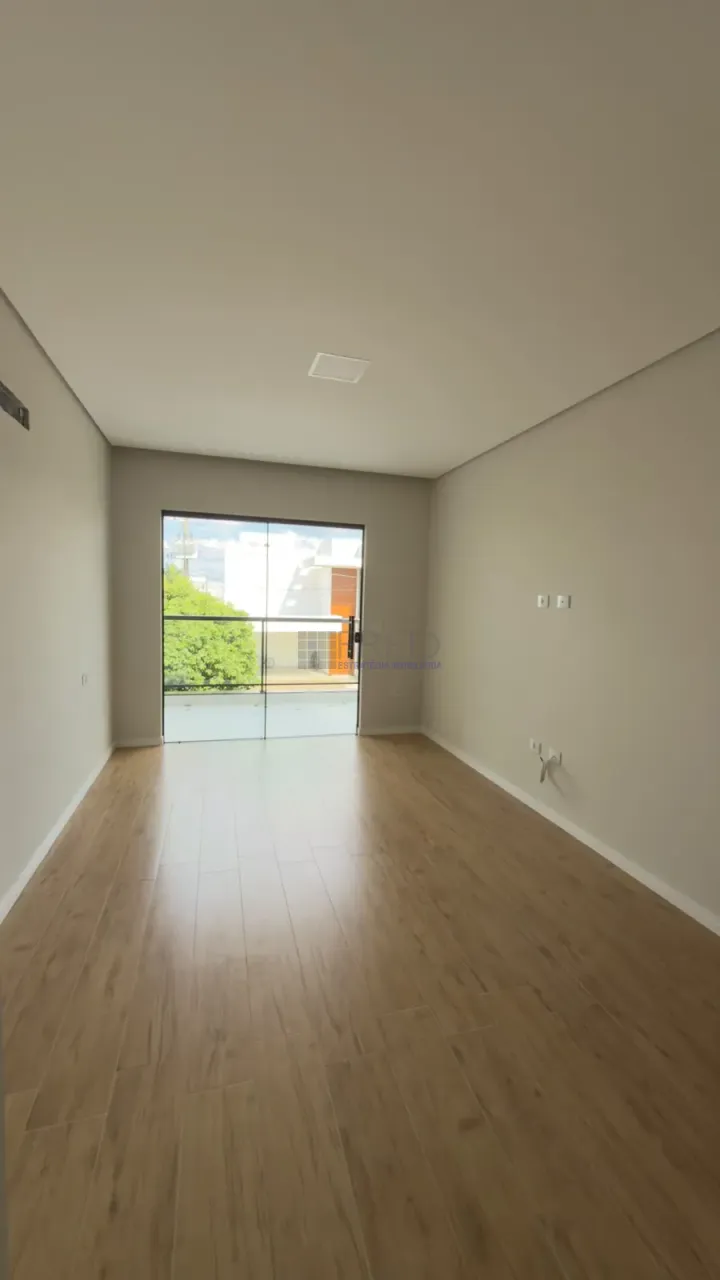 Imagens do imóveis RESIDENCIA A VENDA - CONDOMINIO MORADA DAS FLORES - ROSAS
