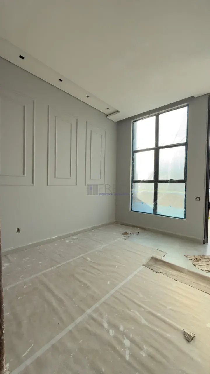 Imagens do imóveis LINDA CASA TÉRREA Á VENDA - CONDOMINIO MORADA DAS FLORES - ROSAS