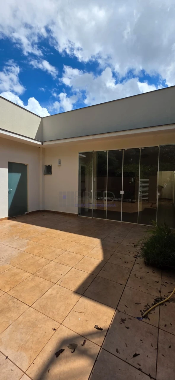 RESIDENCIA TÉRREA PARA LOCAÇÃO - ROYAL FOREST RESIDENCE & RESORT