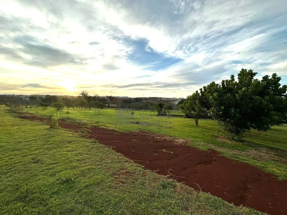 Imagens do imóveis LINDA CASA A VENDA - RECANTO GOLF VILLE