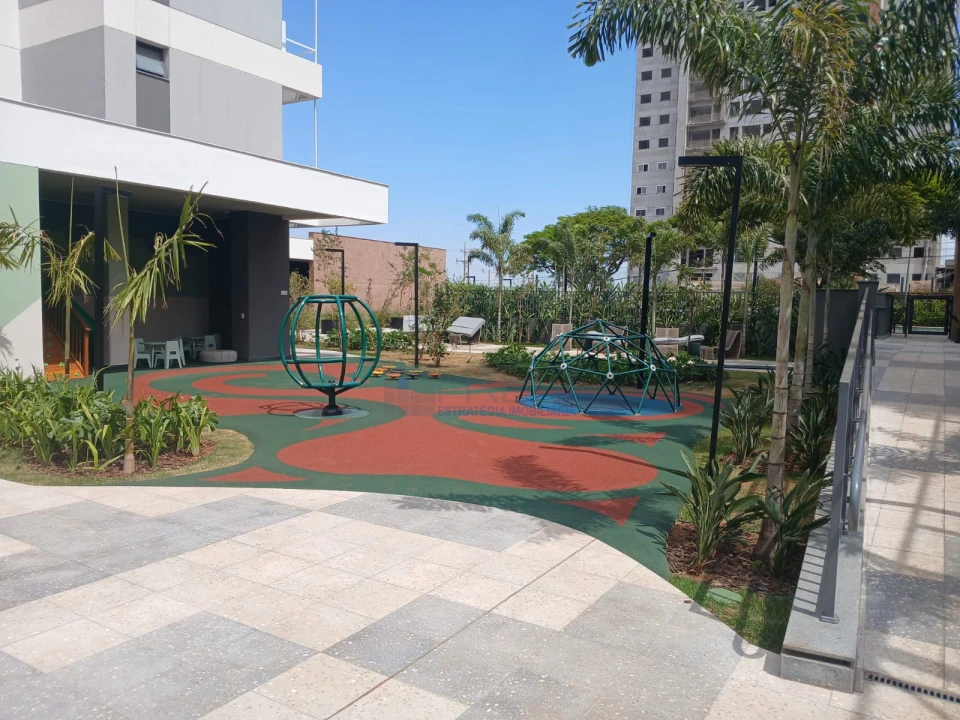 APARTAMENTO A VENDA - SENSE - ANDAR ALTO, 02 VAGAS DE GARAGEM COM BOX