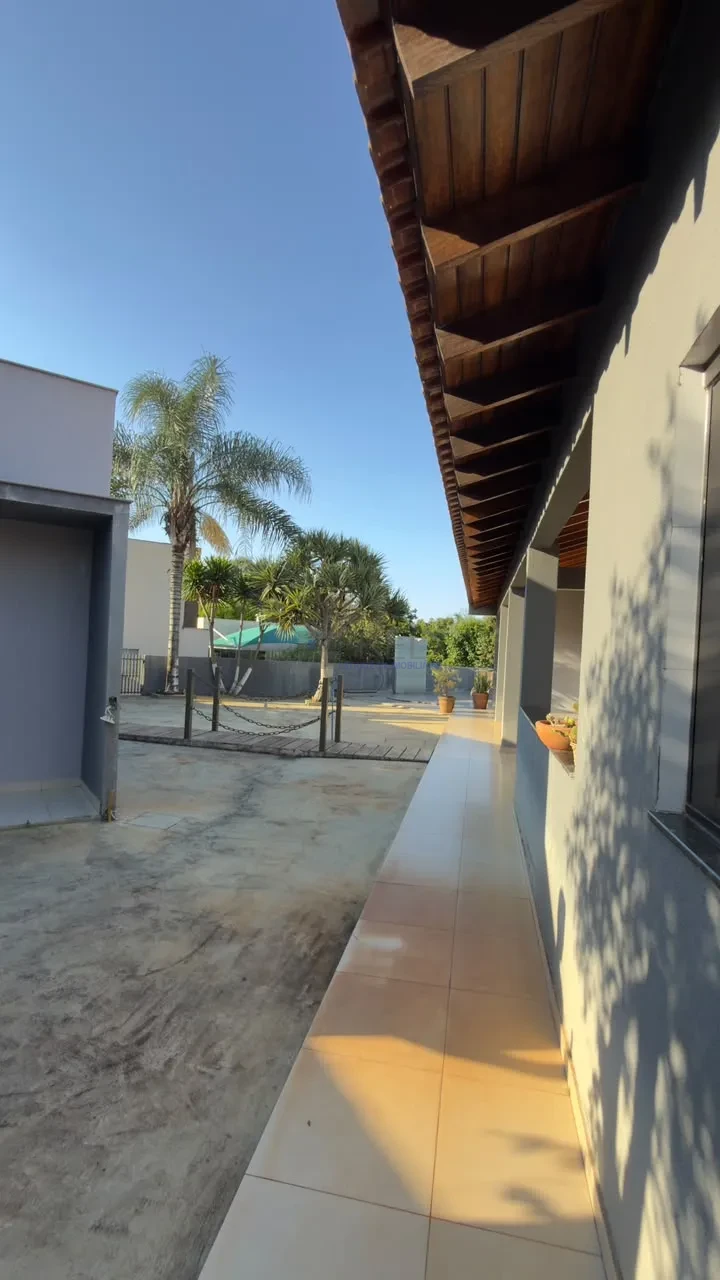 Imagens do imóveis LINDA CASA A VENDA - RECANTO GOLF VILLE